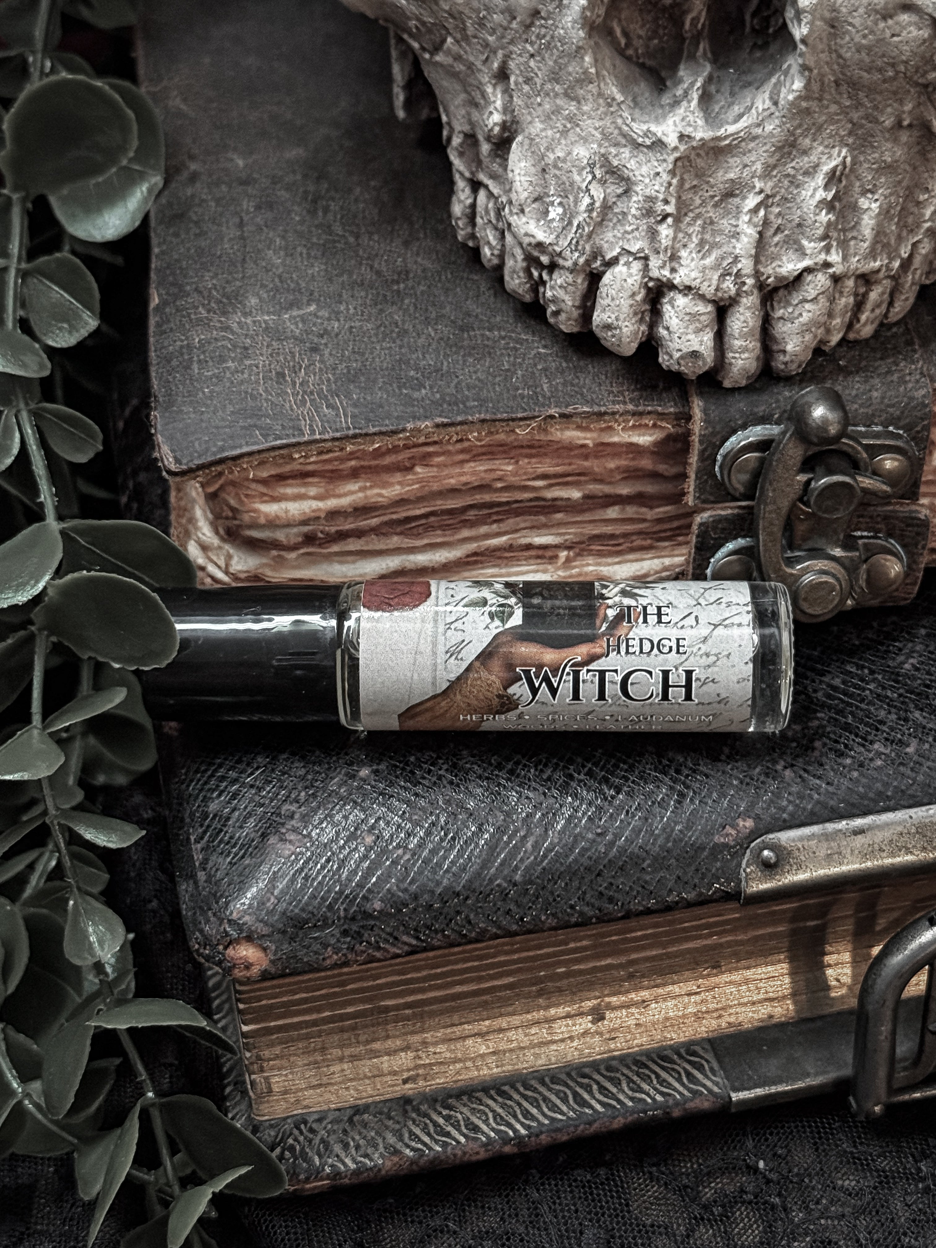 The Hedge Witch- (sweet tobacco & herbs)