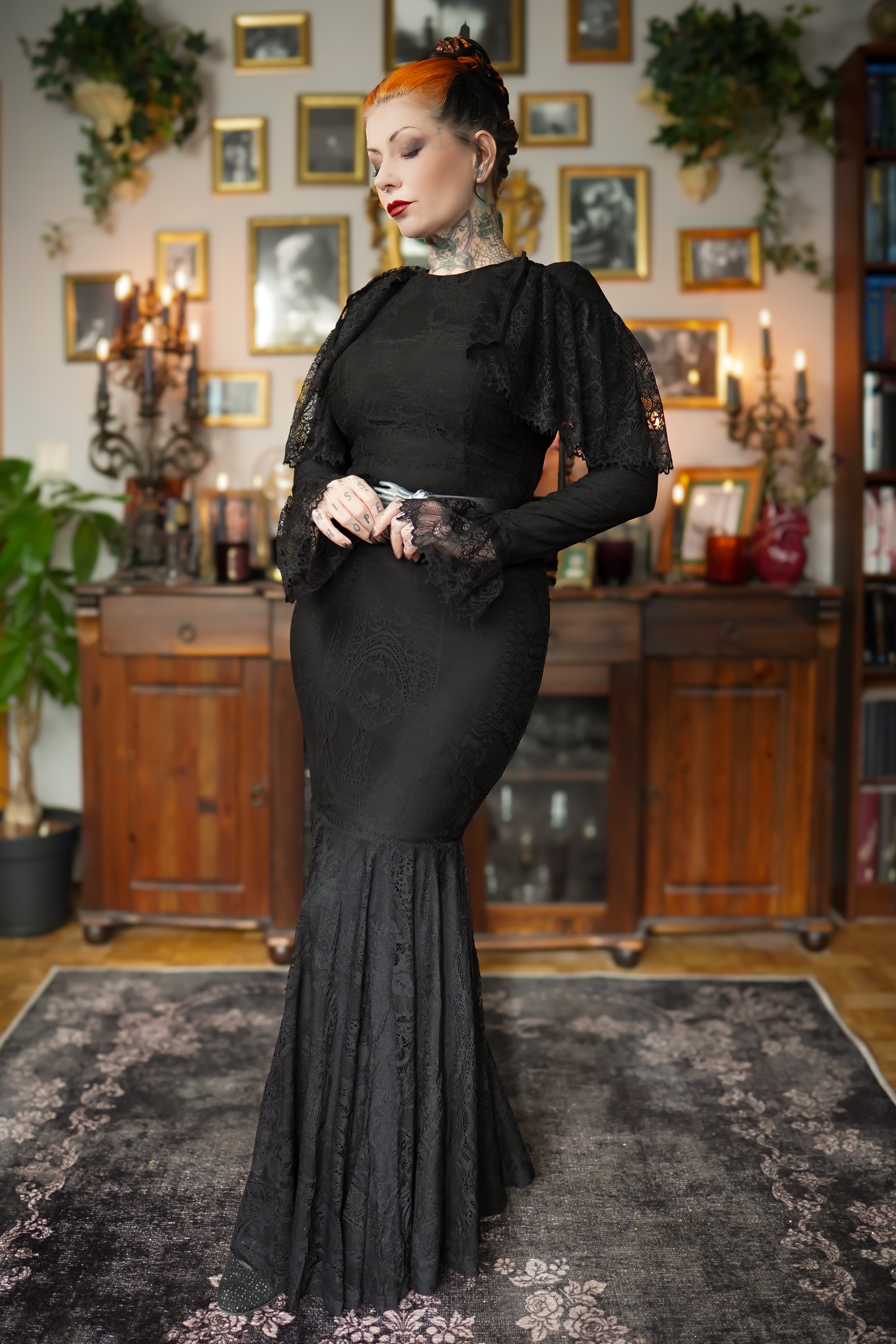 Borden - Lace Mermaid Maxi Dress