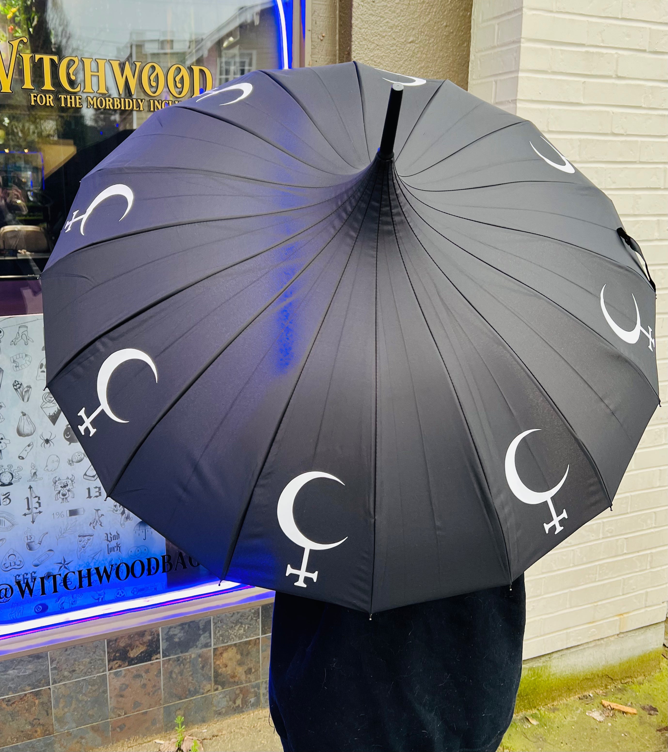 Lilith Umbrella