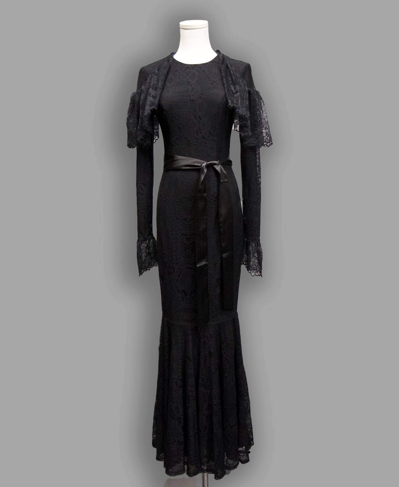 Borden - Lace Mermaid Maxi Dress