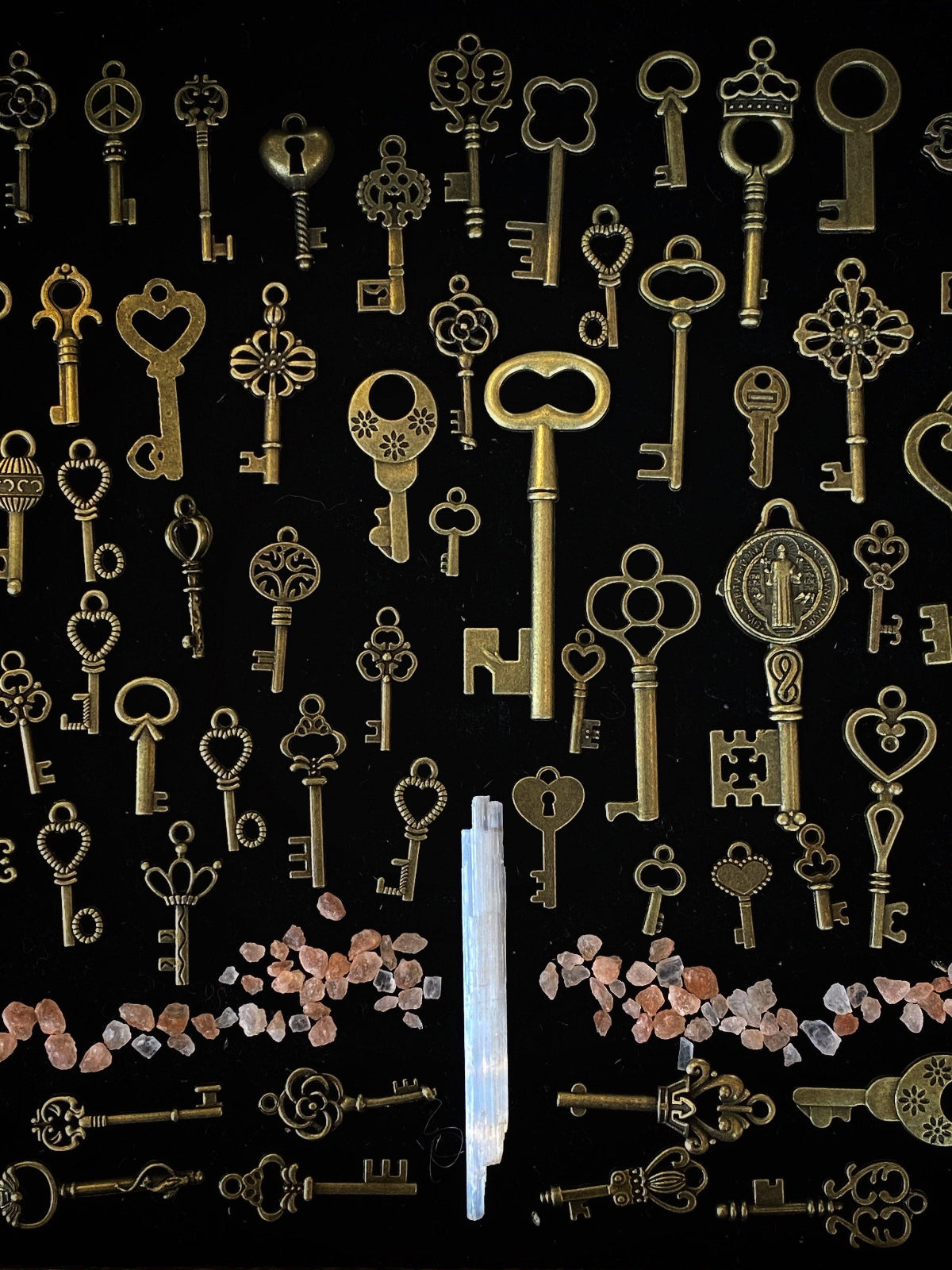 Hekate Metal Key Charms and Pendants - Keven hecate