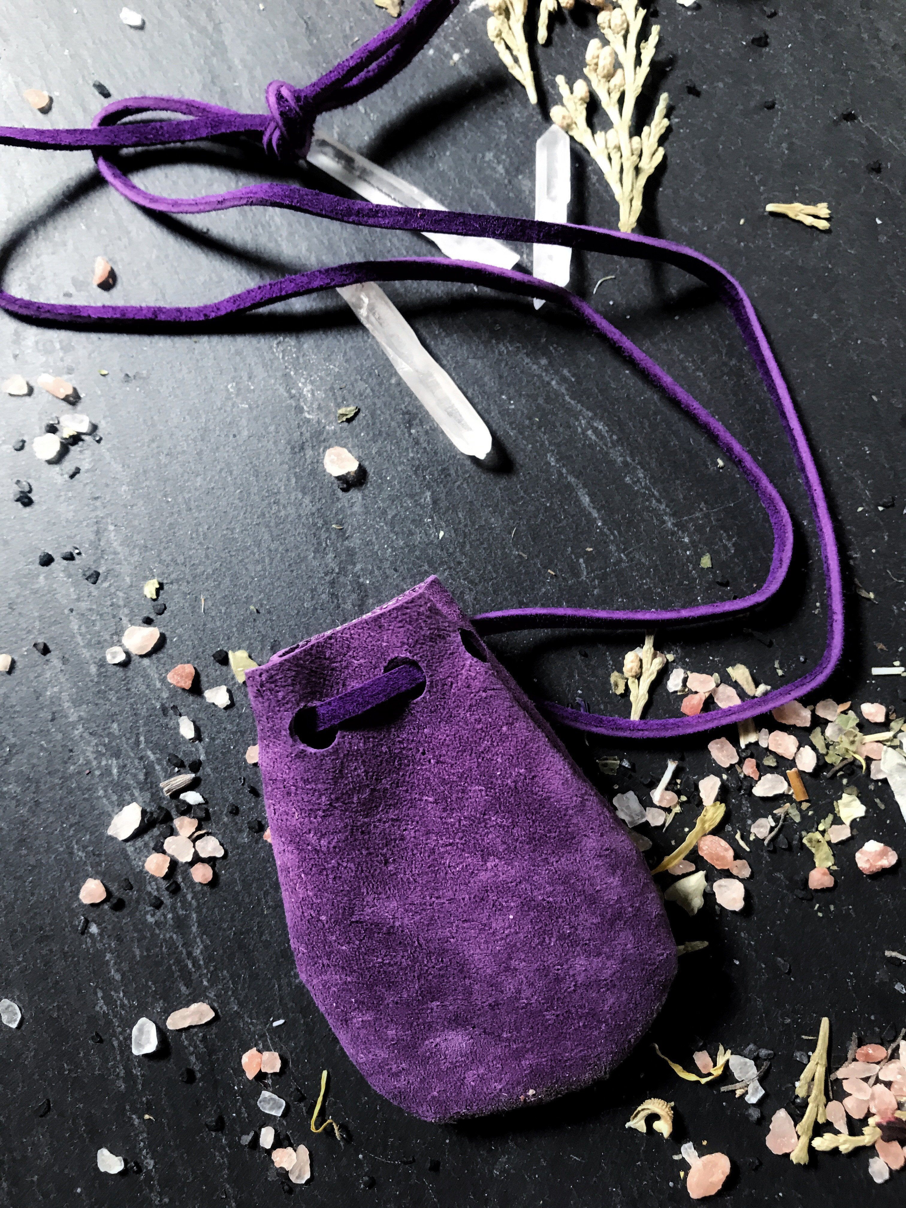 Handmade, Leather Crystal / Medicine Pouches / Gris Gris / Mojo Pouch - Keven Craft Rituals