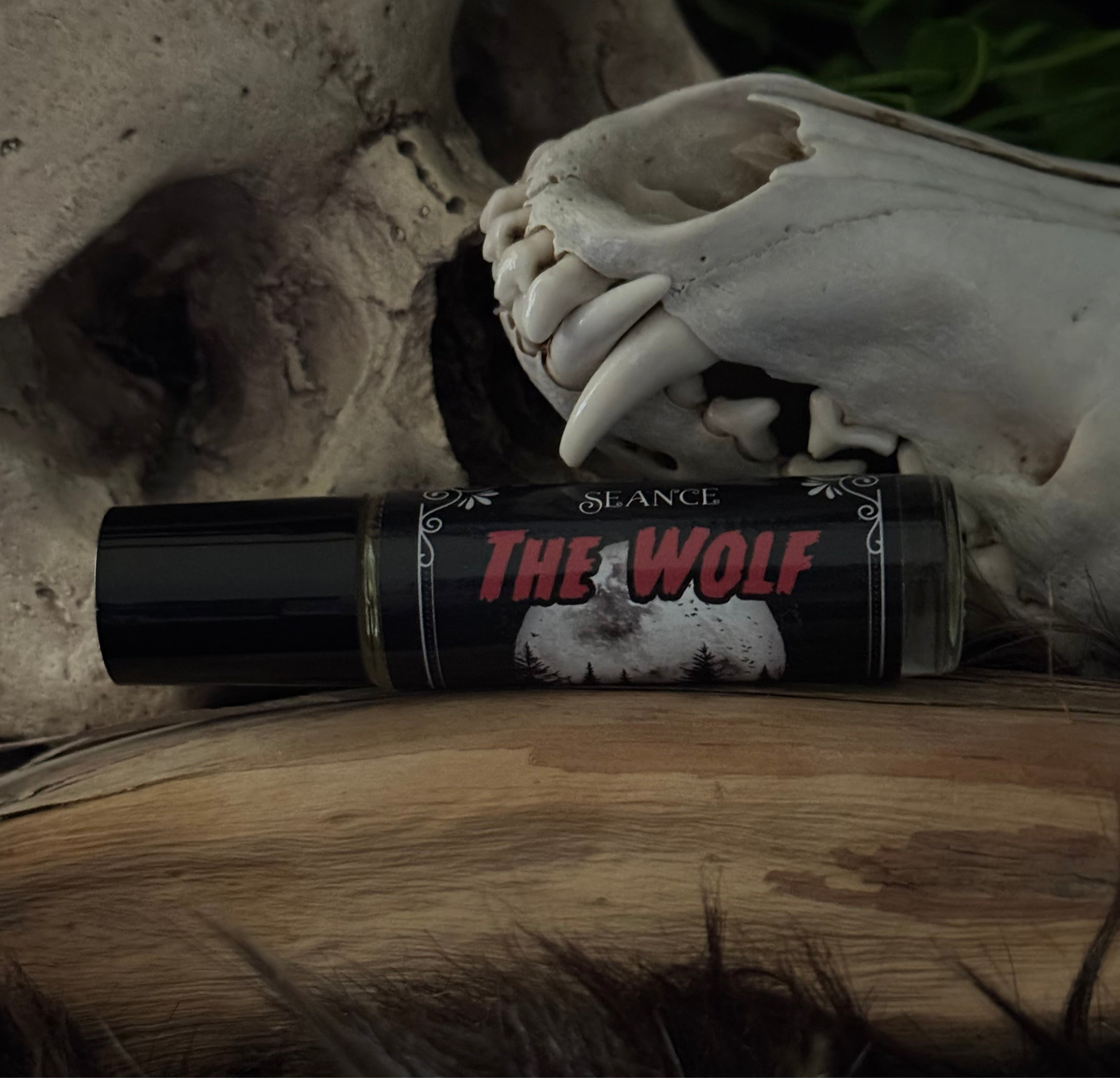 The Wolf (forest & musk)