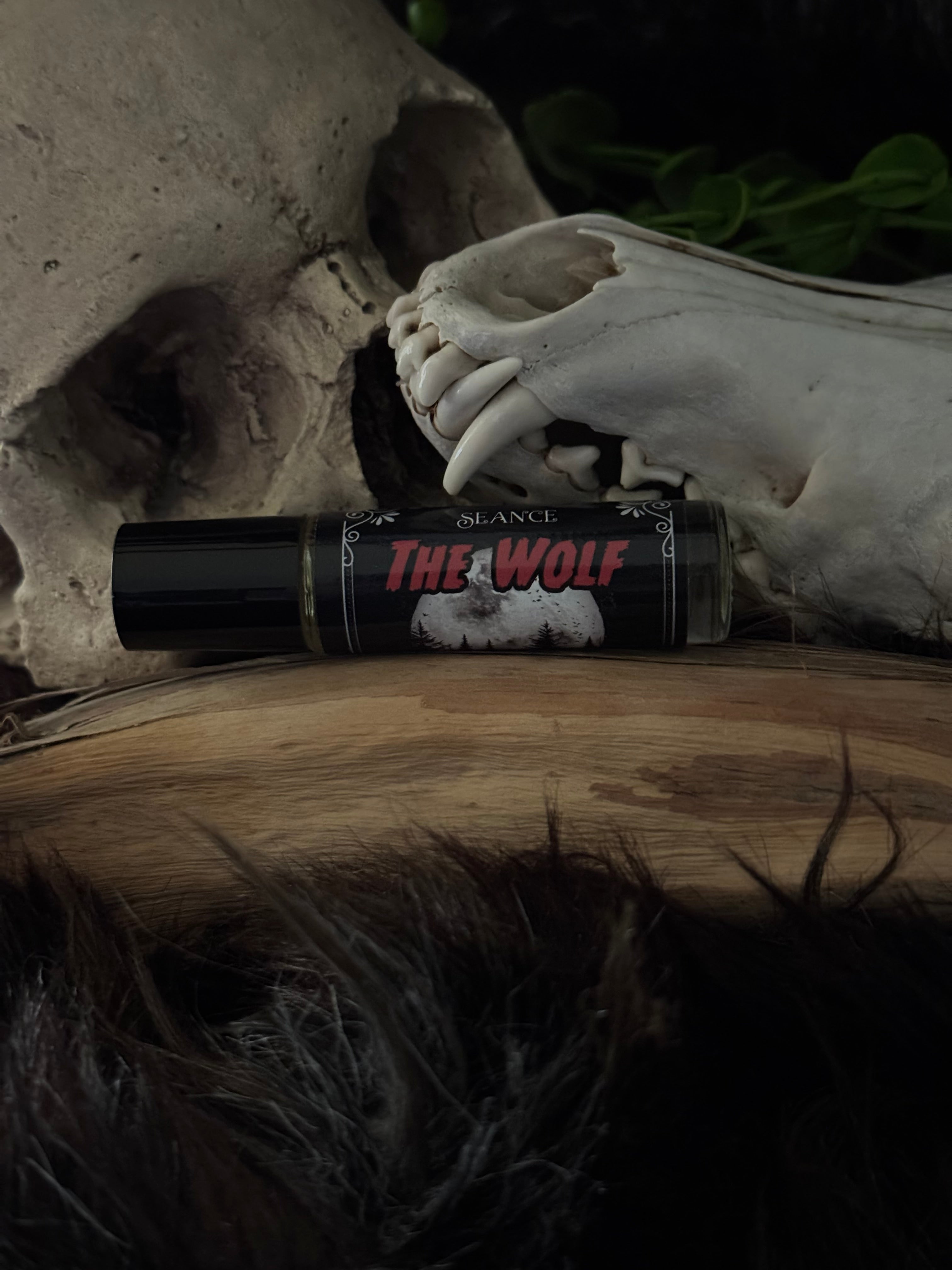 The Wolf (forest & musk)