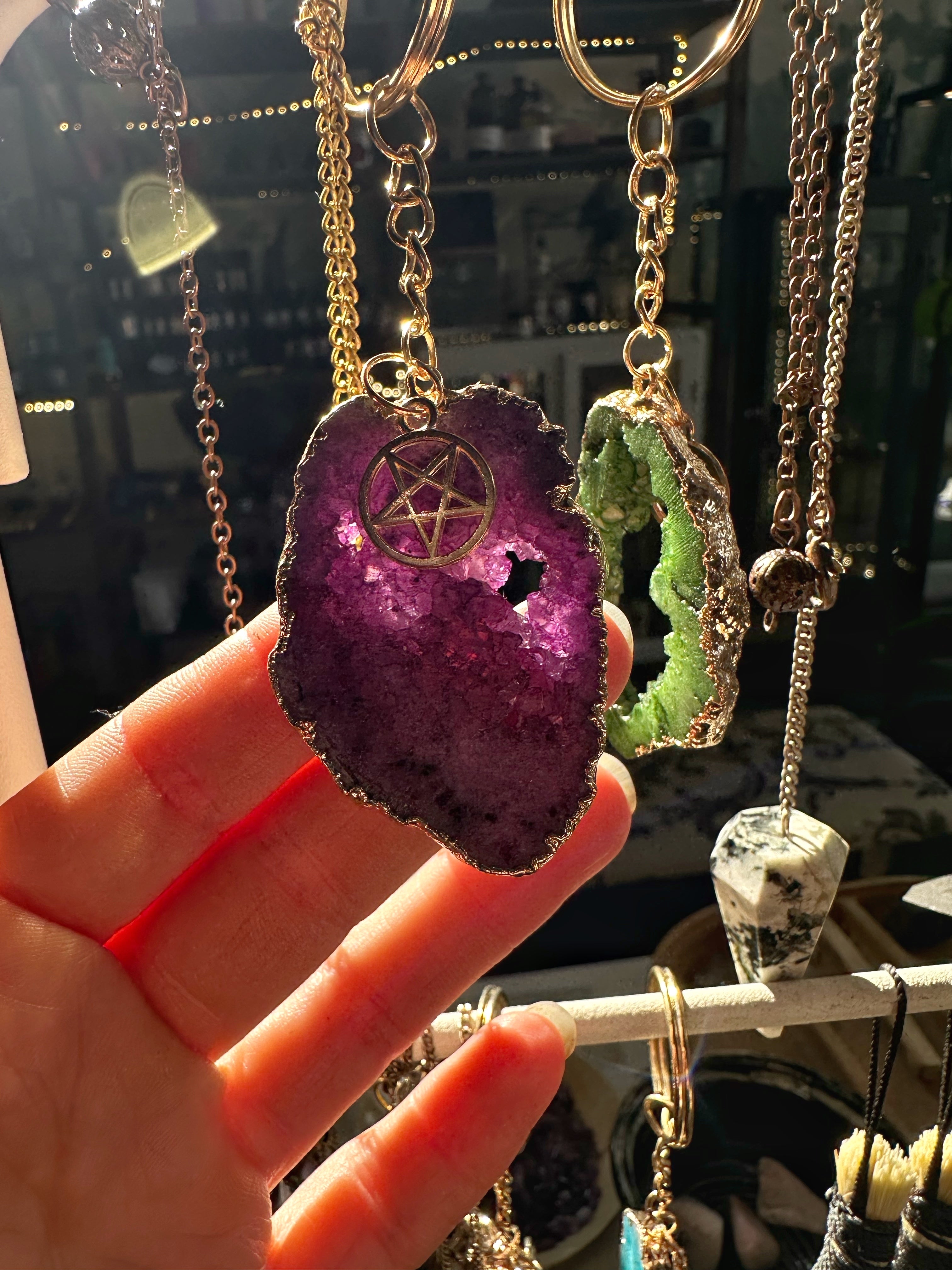 Pentacle/Geode Keychain KC Gold Electroformed - (Hedgemade)