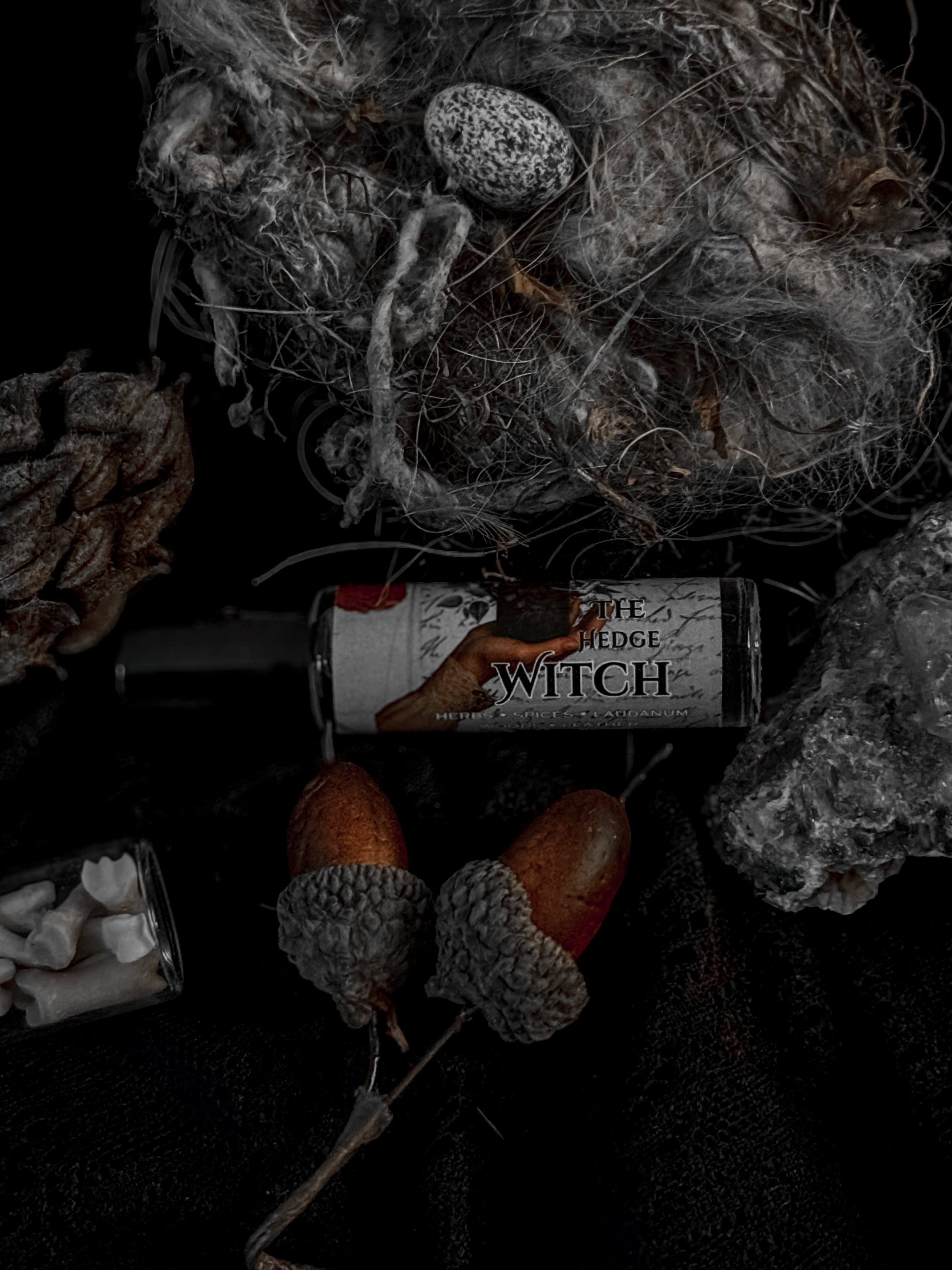The Hedge Witch- (sweet tobacco & herbs)