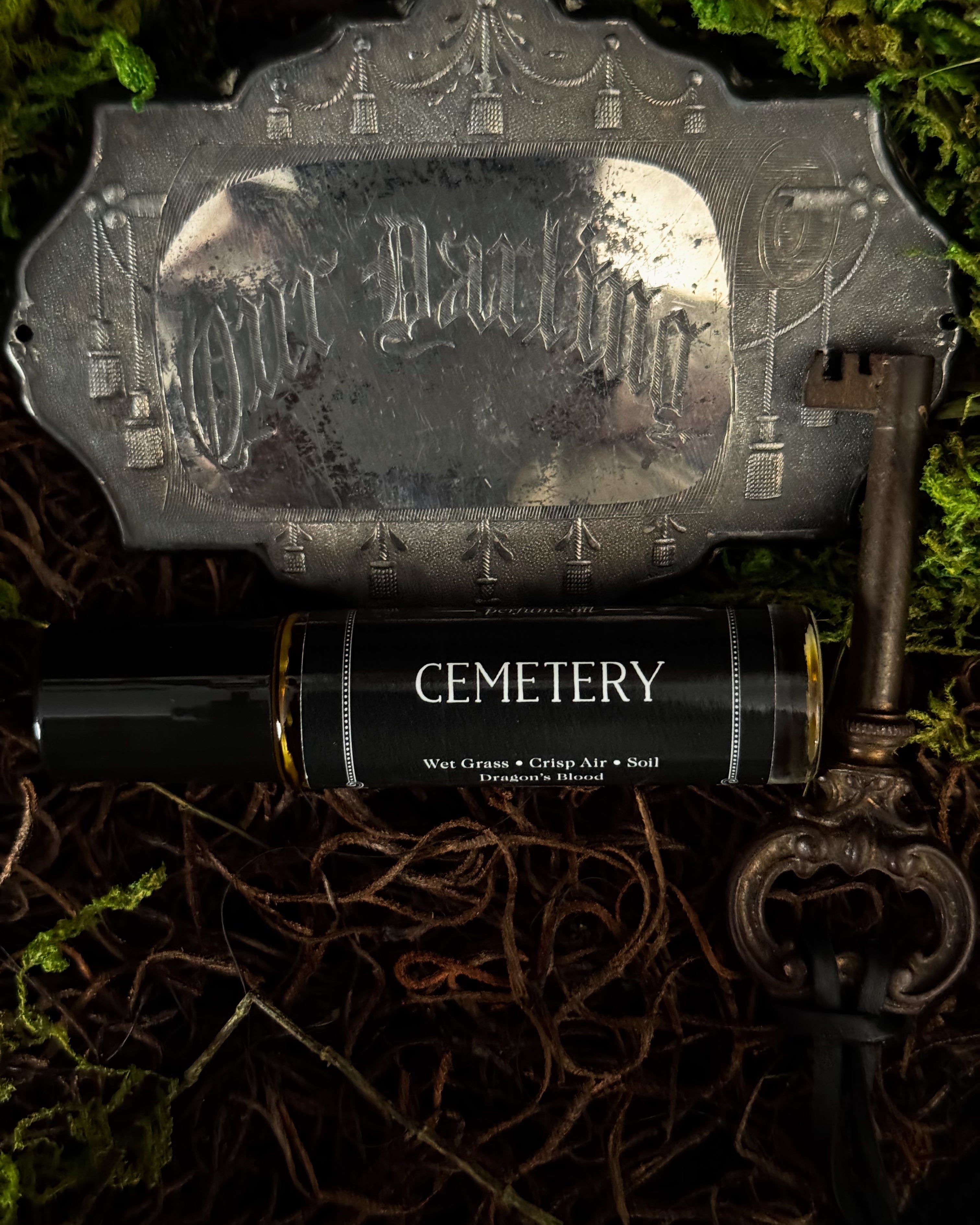 Cemetery (dragon’s blood incense, earth)