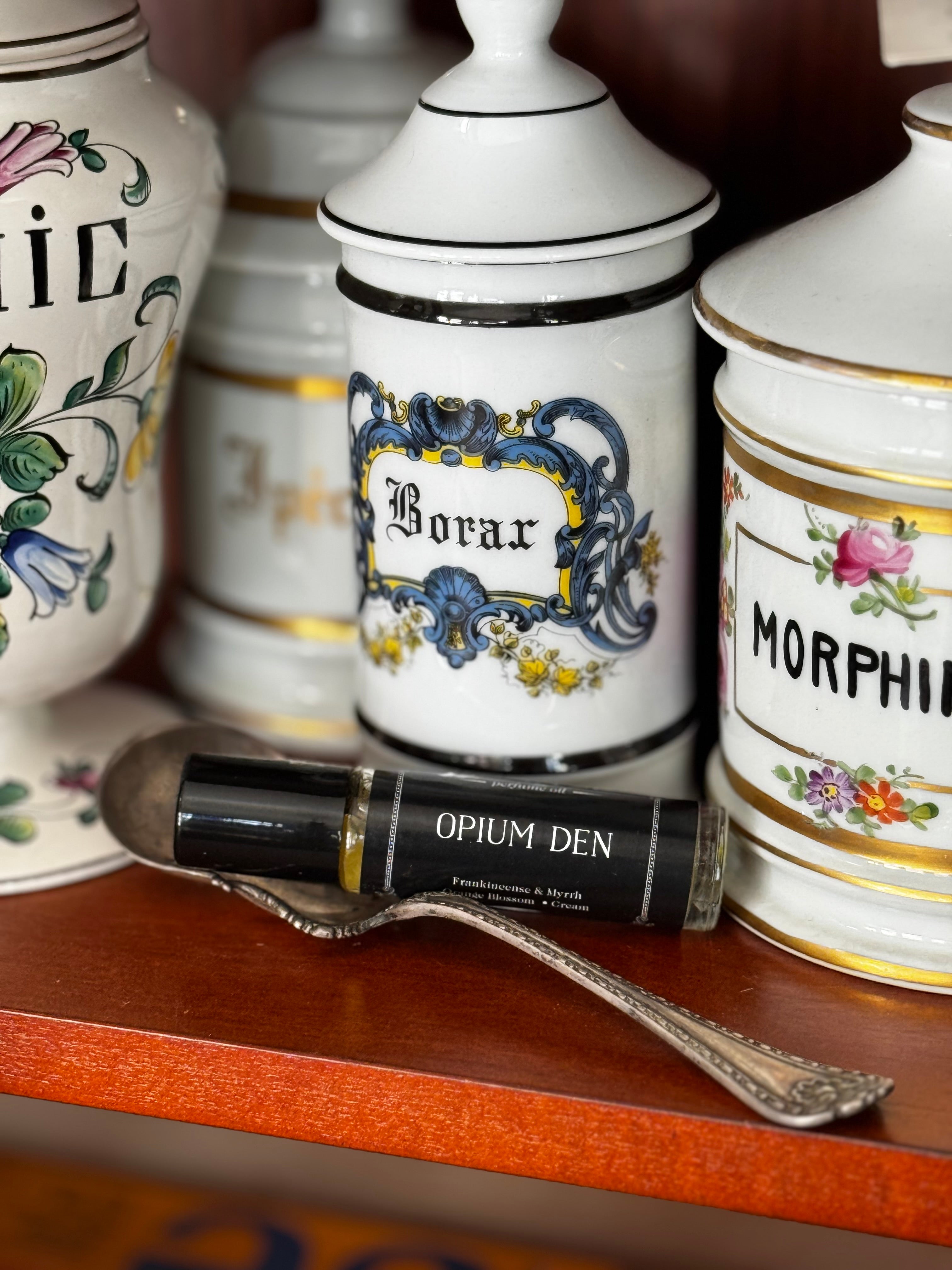 Opium Den (frankincense & orange blossom)