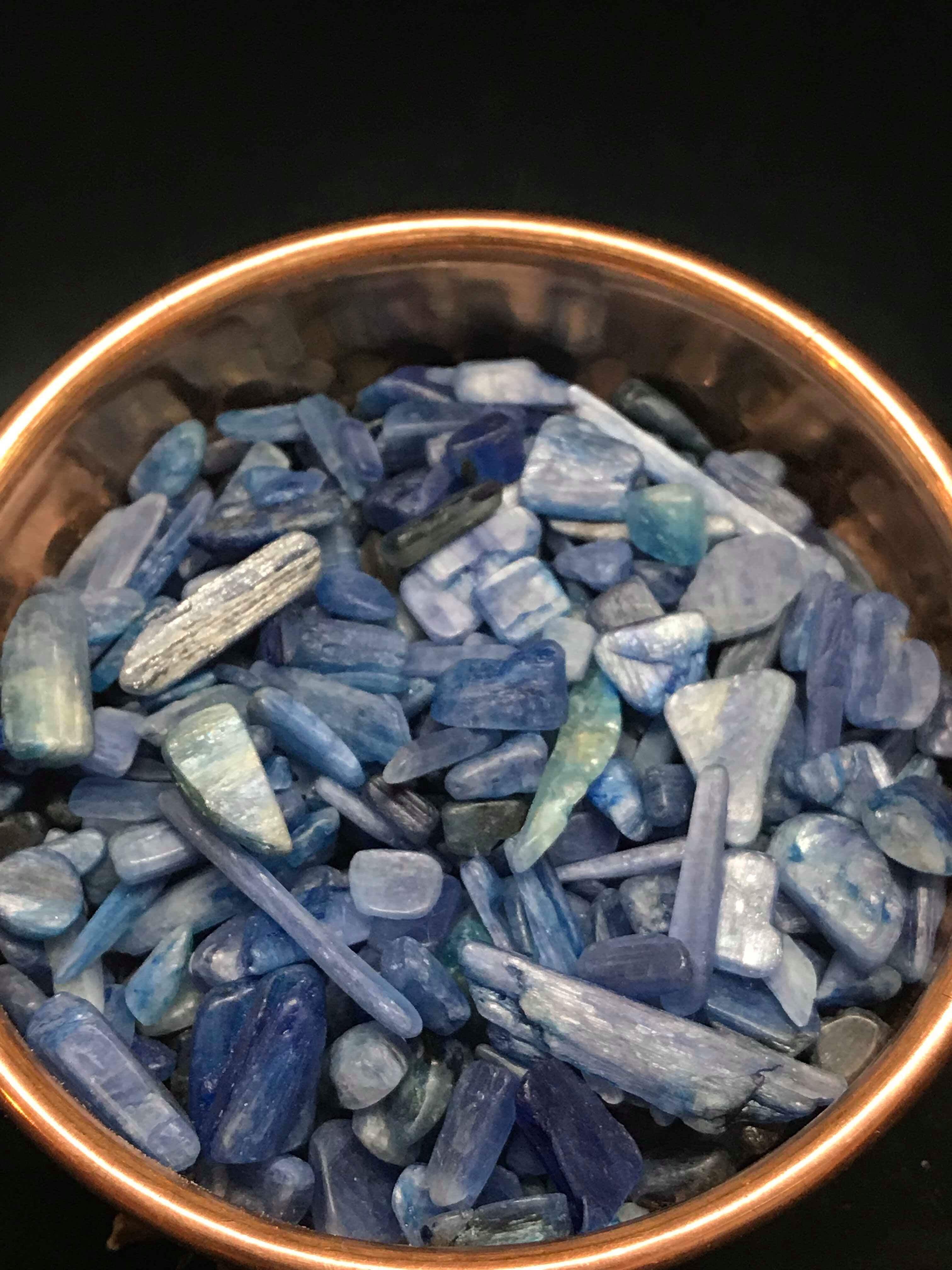 Tumbled X-Small (per gram)Blue Kyanite - Keven Craft Rituals