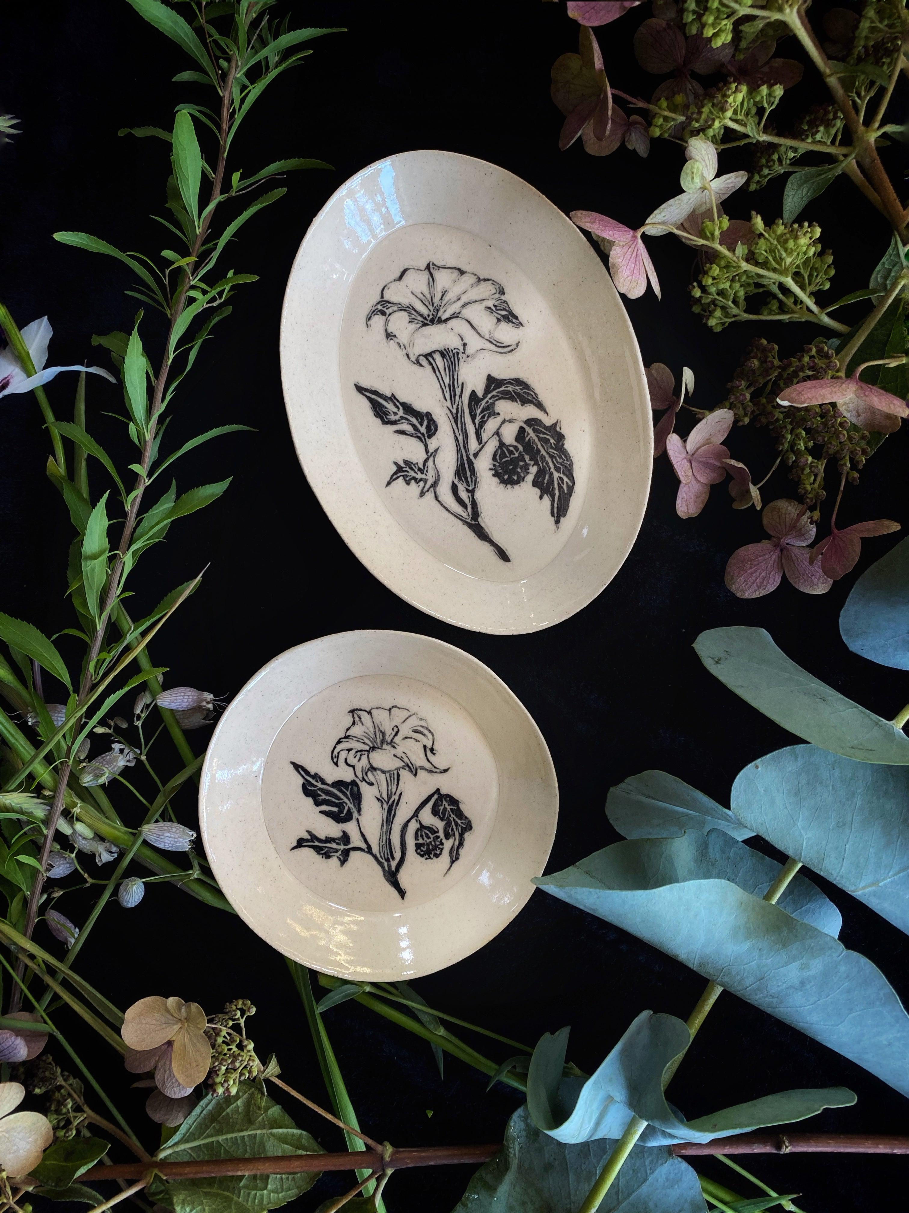 Black Sgraffito Datura Ceramic Offering Plates - Keven Craft Rituals