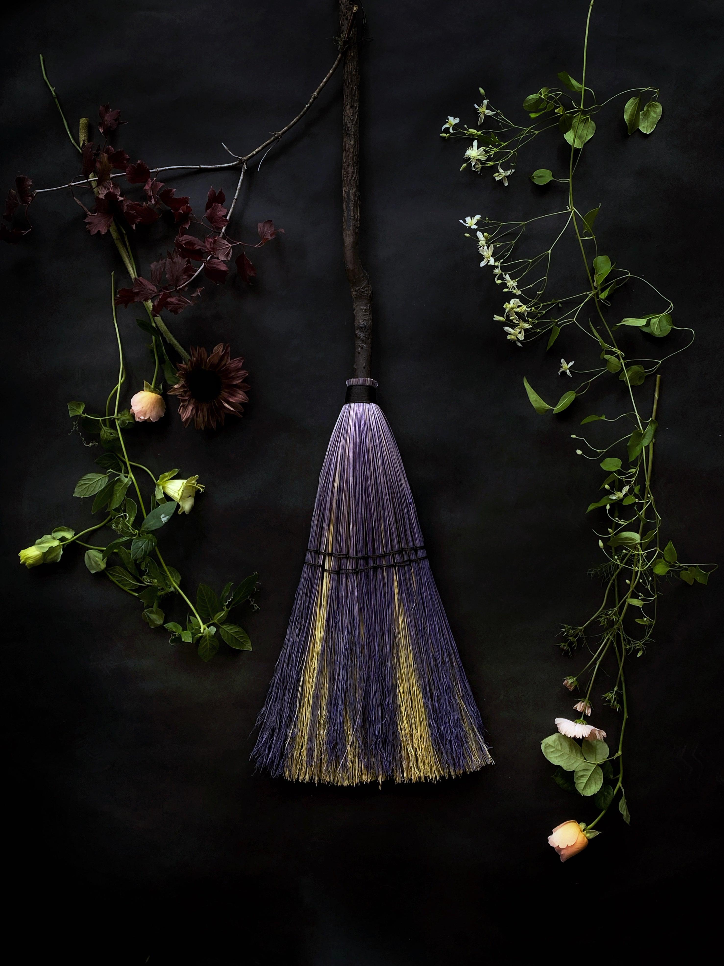 "Big Boss Witch" Sweeper Brooms - Kitchen Broom - Keven Craft Rituals