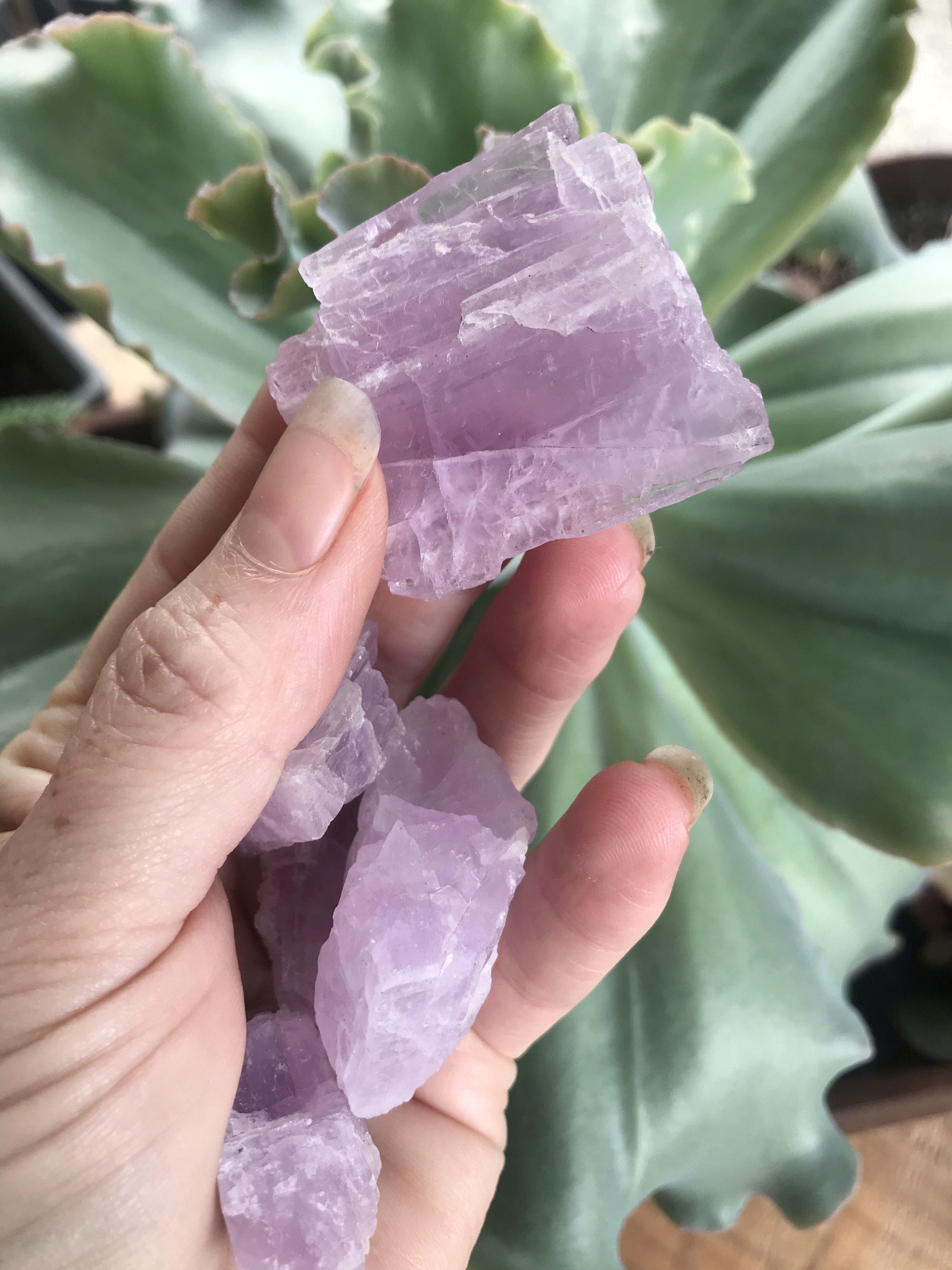 Crystal - Pink Kunzite - Keven Craft Rituals