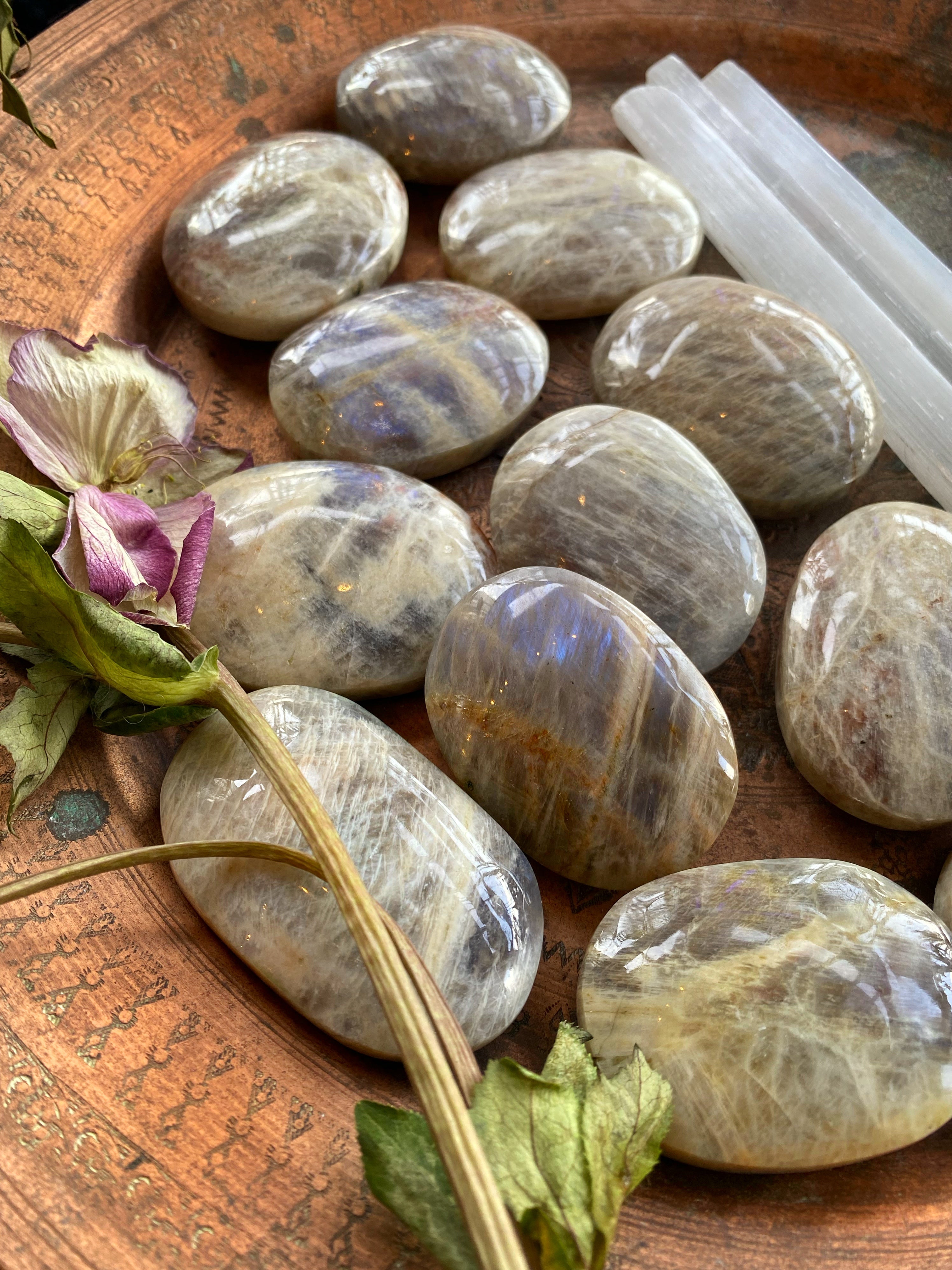 Blue Flash Moonstone Palmstones