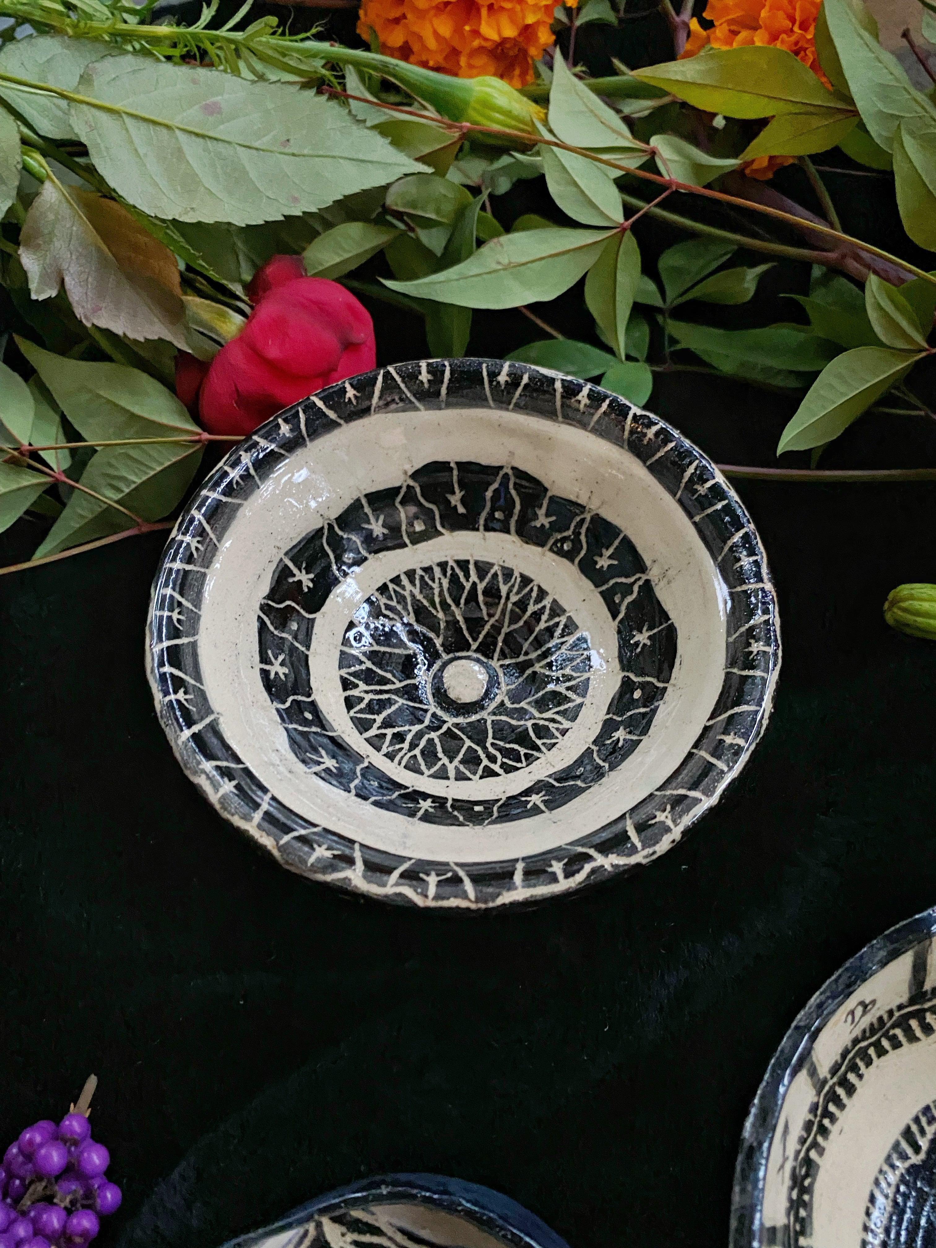 Black Sgraffito Black / White Abstract M-L Bowls & Dishes - Keven Craft Rituals